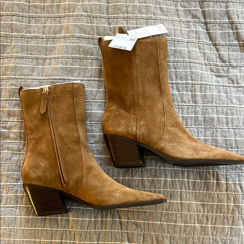 Stylish Tan Ankle Boots for Women